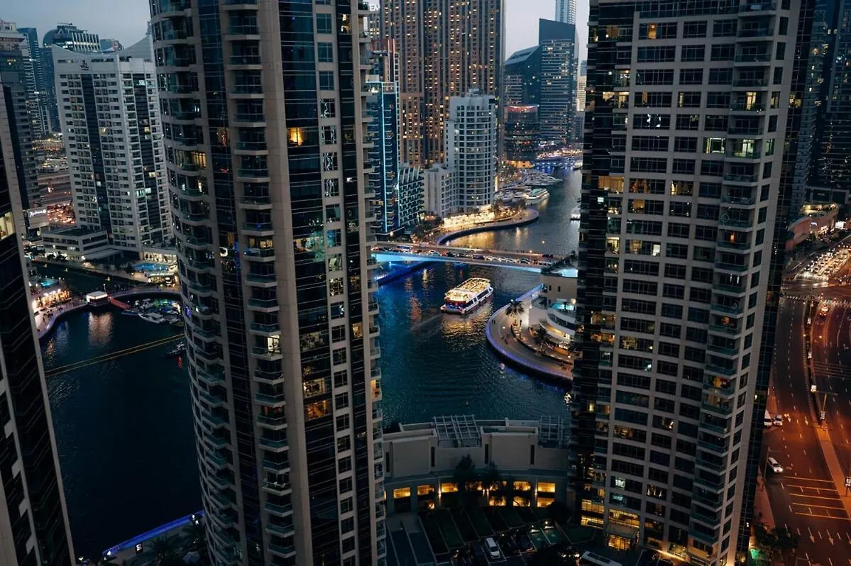 Space 1Br In Marina For 6 People Dubai United Arab Emirates