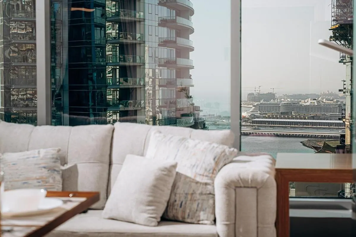 Apartment Space 1Br In Marina For 6 People Dubai