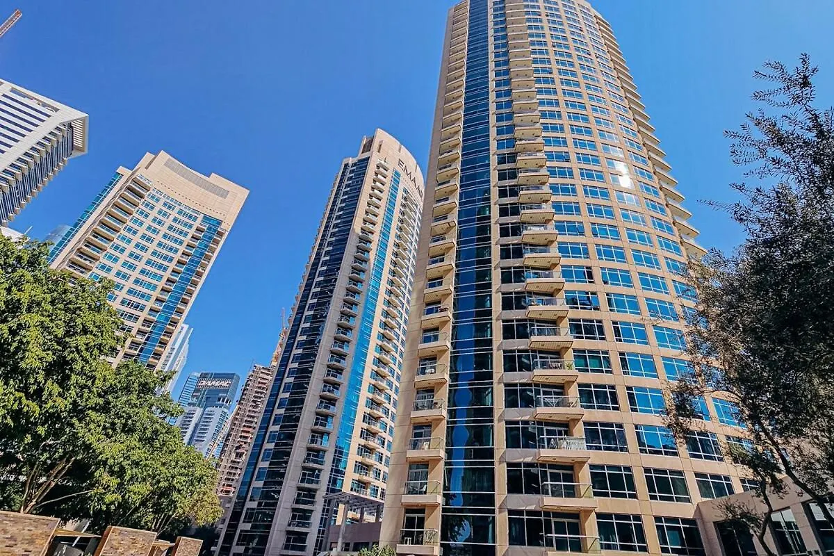 Space 1Br In Marina For 6 People Dubai